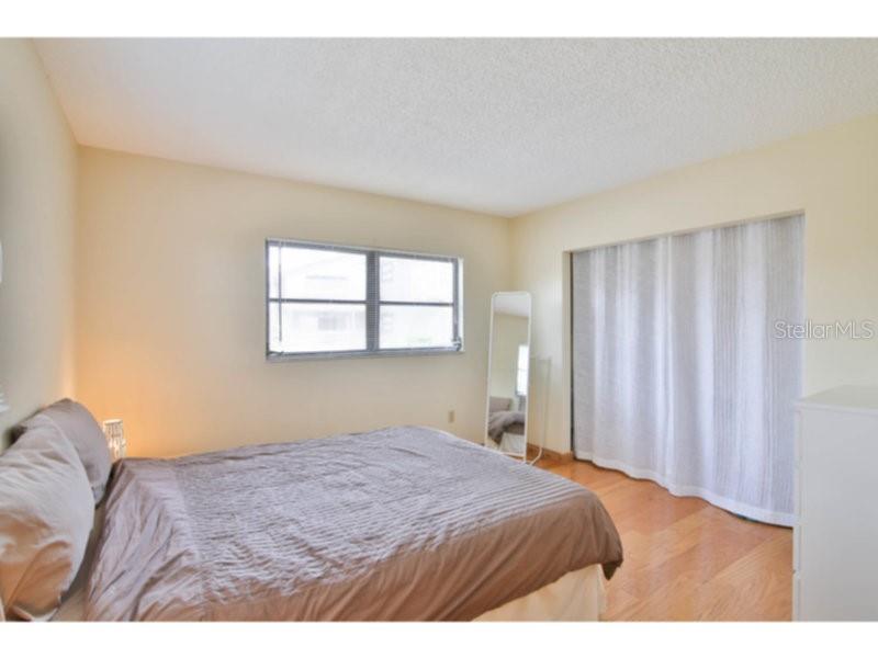 460 Beach Road, Unit A1 Sarasota, FL 34242 - Photo 10 of 15