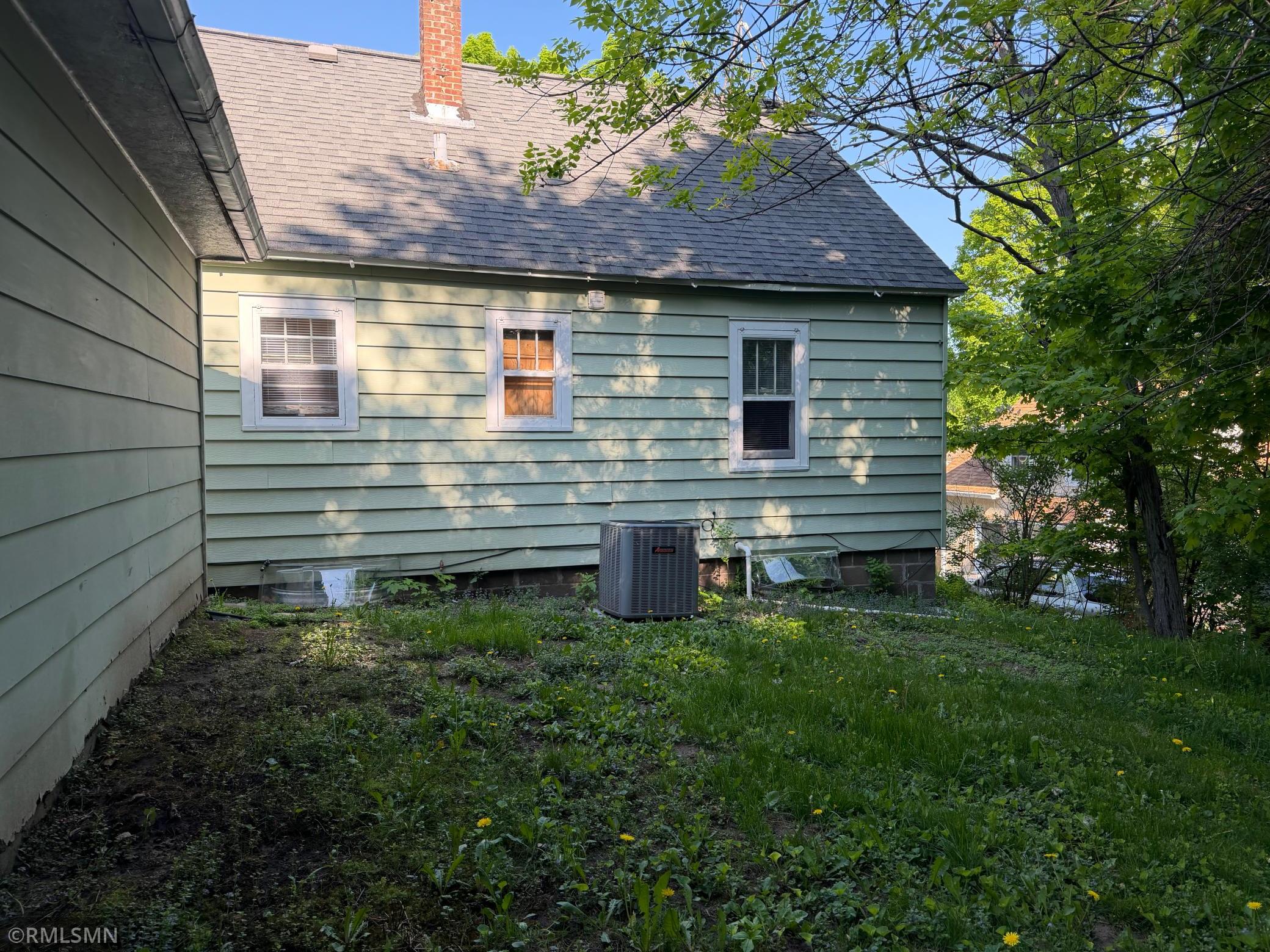 308 South 4th Street Luck, WI 54853 - Photo 3 of 24