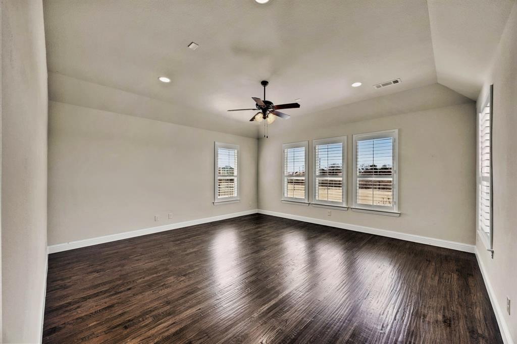 800 Yasmin Court Forney, TX 75126 - Photo 17 of 27
