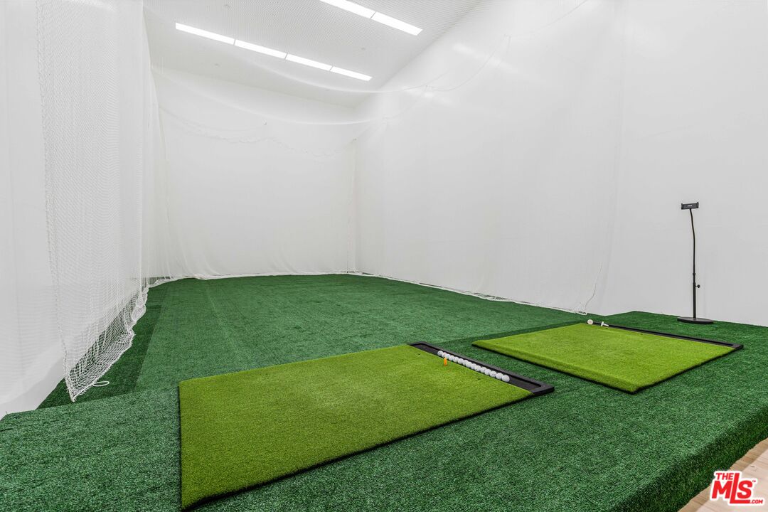 2327 Century Hill Los Angeles, CA 90067 - Photo 40 of 43