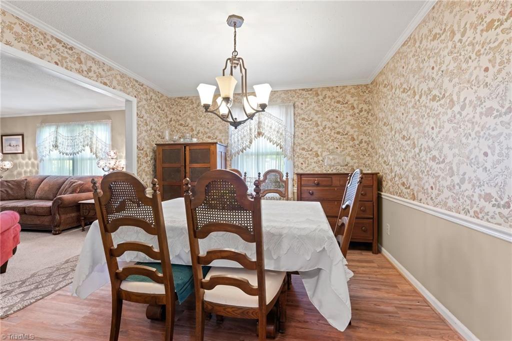 154 Meadowview Road Mocksville, NC 27028 - Photo 9 of 29