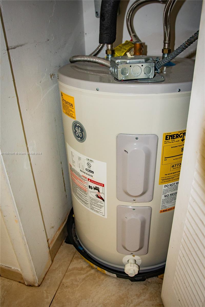 6005 Southwest 22nd Street Miami, FL 33155 - Photo 28 of 36 a view of storage and utility room