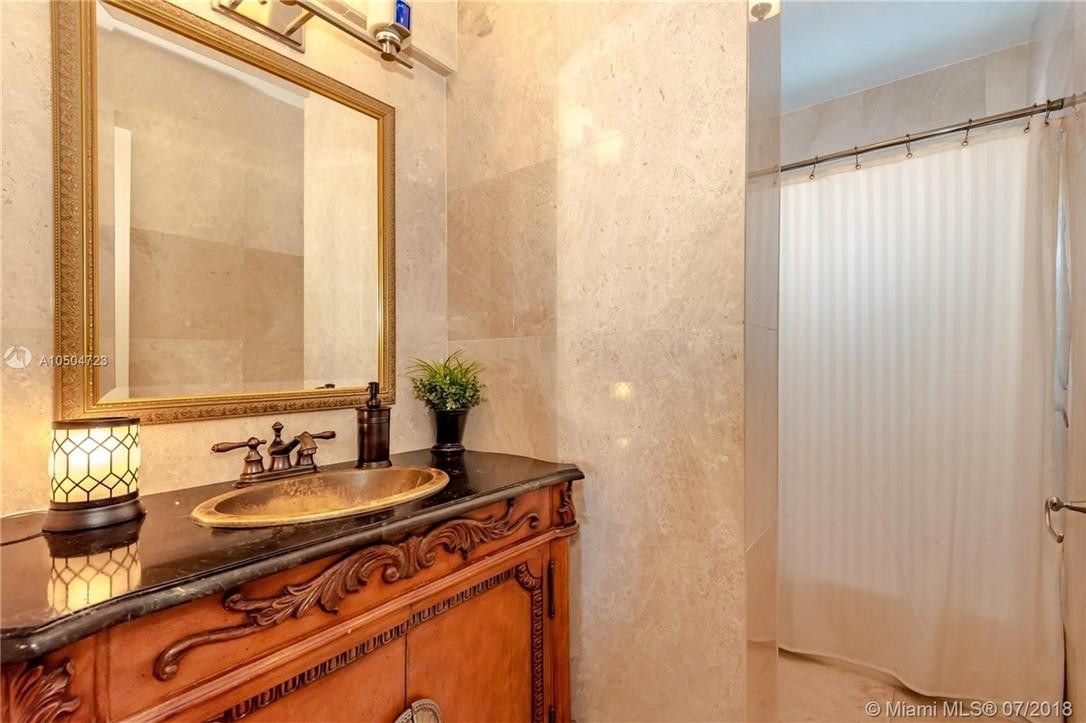 1815 North Surf Road, Unit 302 Hollywood, FL 33019 - Photo 18 of 25 Photo 18