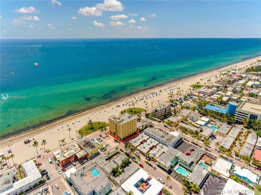 1815 North Surf Road, Unit 302 Hollywood, FL 33019 - Photo 22 of 25 Photo 22