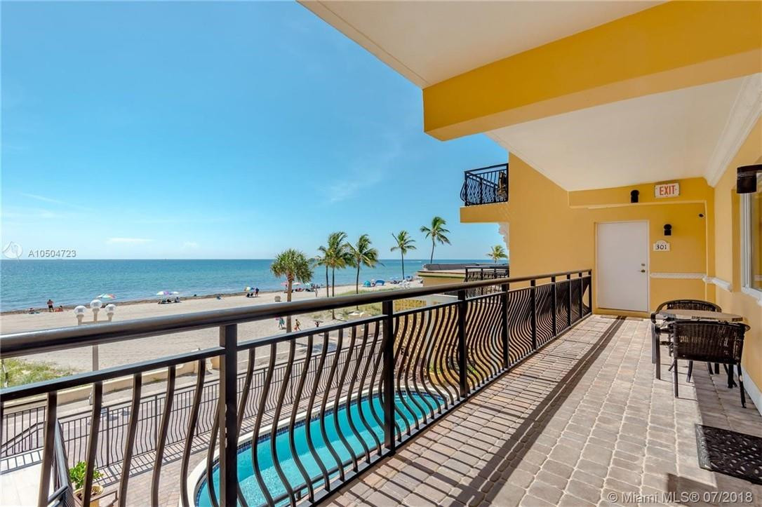 1815 North Surf Road, Unit 302 Hollywood, FL 33019 - Photo 4 of 25 Photo 4