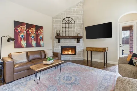 $415,000 | 3202 Peakview Drive, Corinth, TX 76210