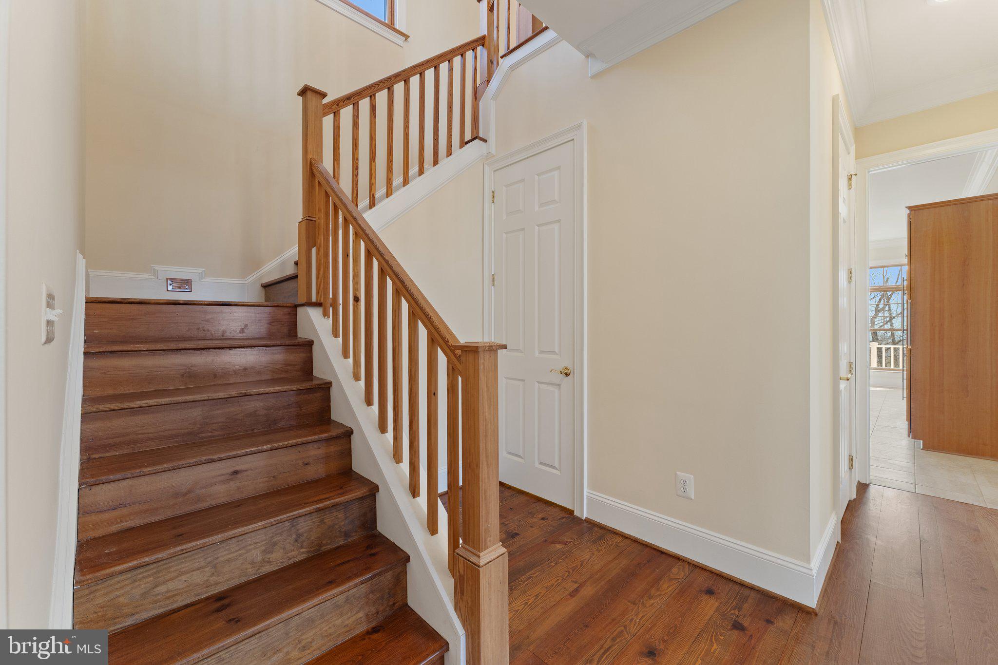 5536 Free State Road Marshall, VA 20115 - Photo 46 of 72 Stairs to second floor