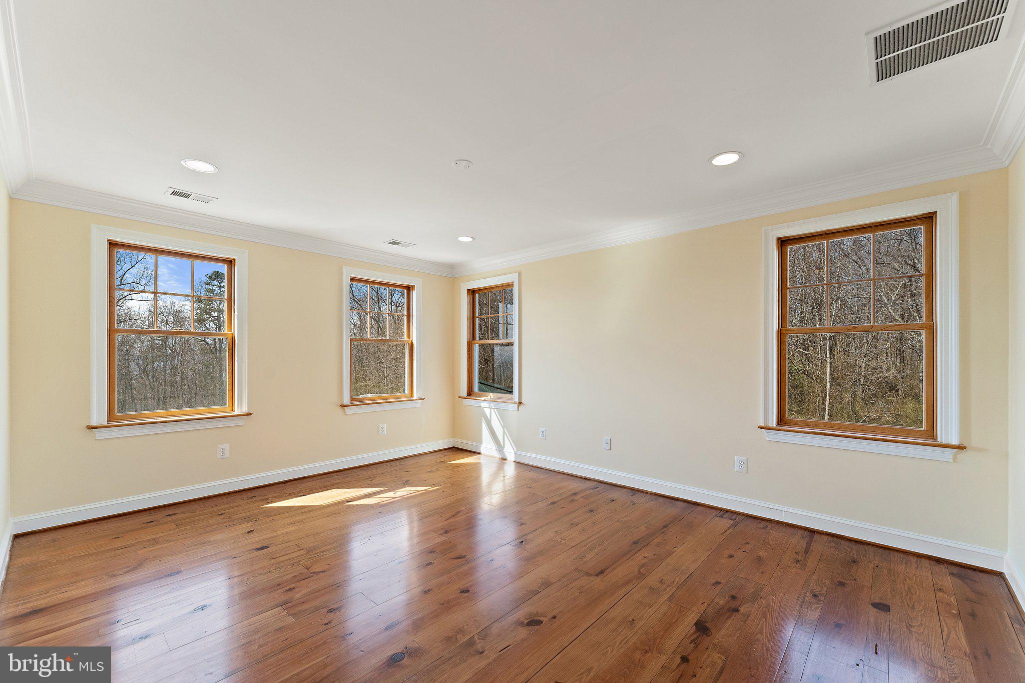5536 Free State Road Marshall, VA 20115 - Photo 49 of 72 Spacious second floor master bedroom