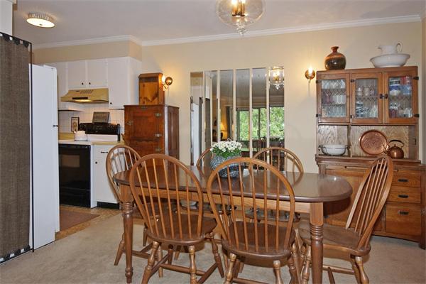55 Jacqueline Road, Unit 9 Waltham, MA 02452 - Photo 6 of 13 Gallery Image 6