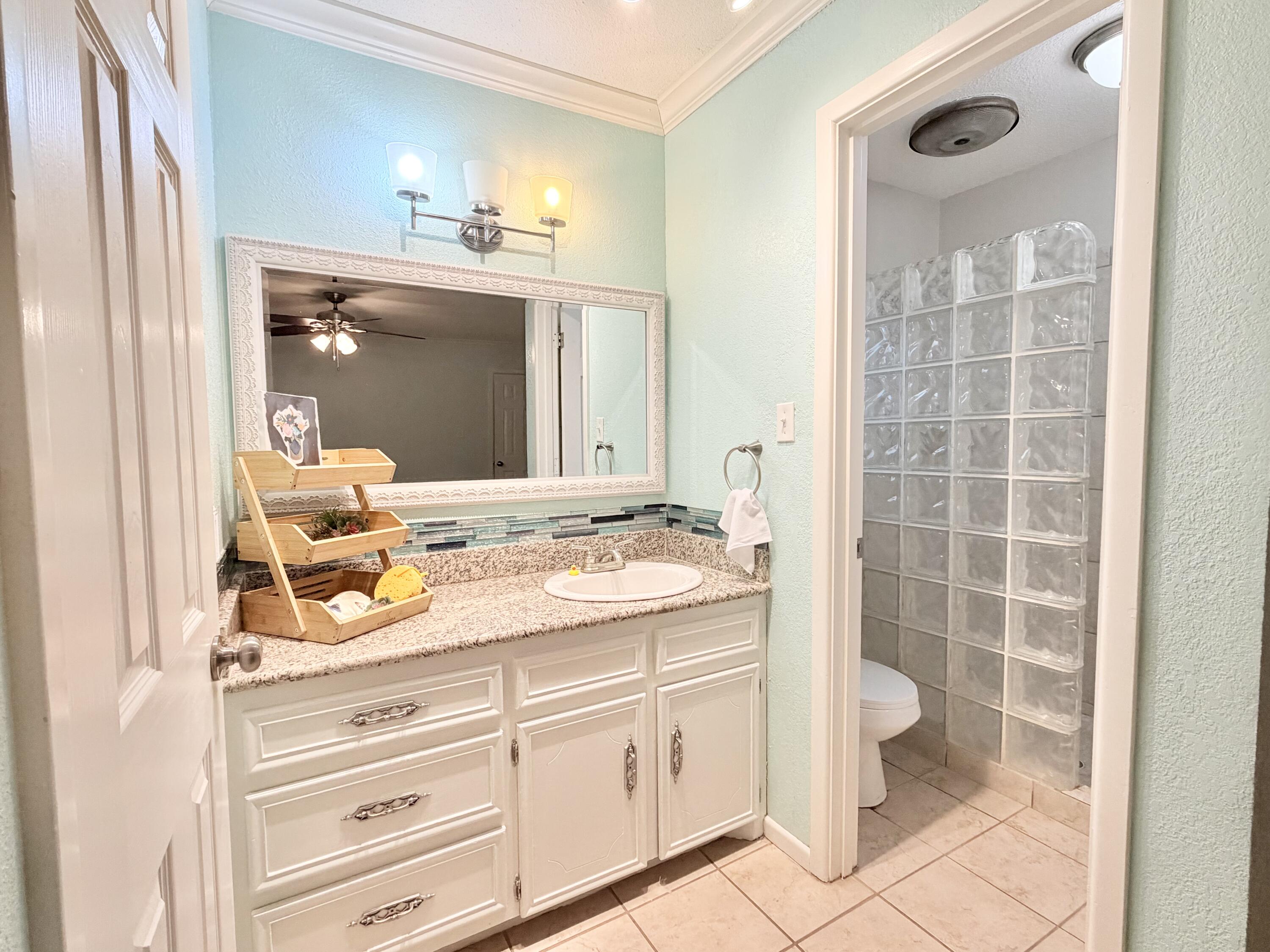 2005 Tech Drive Levelland, TX 79336 - Photo 17 of 29 IMG_1922