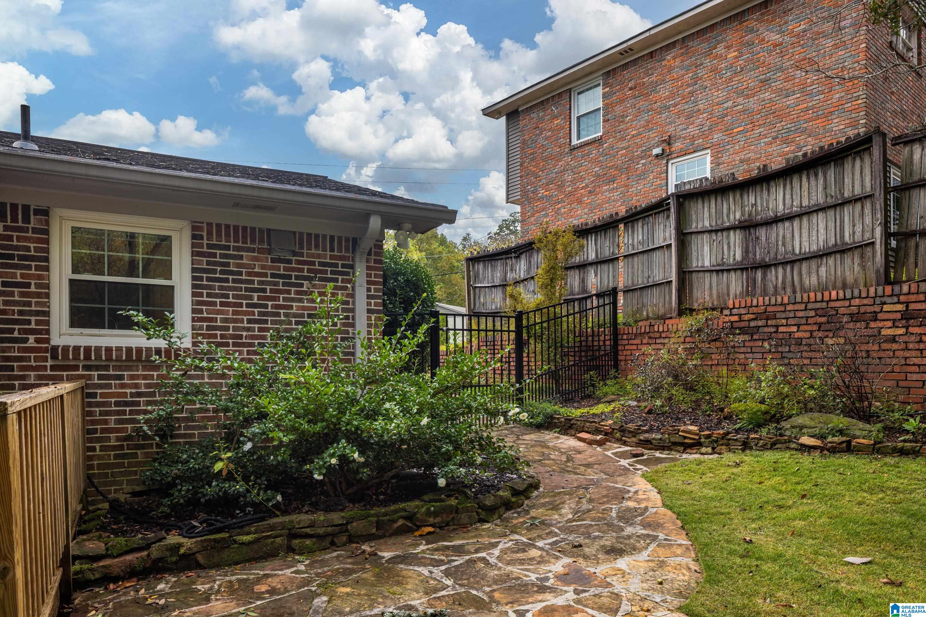 5916 Southcrest Road Birmingham, AL 35213 - Photo 35 of 40