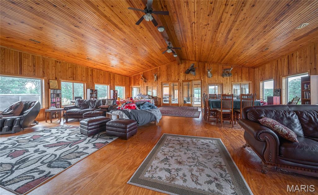 2264 Wurtz Road Hermann, MO 65041 - Photo 3 of 99