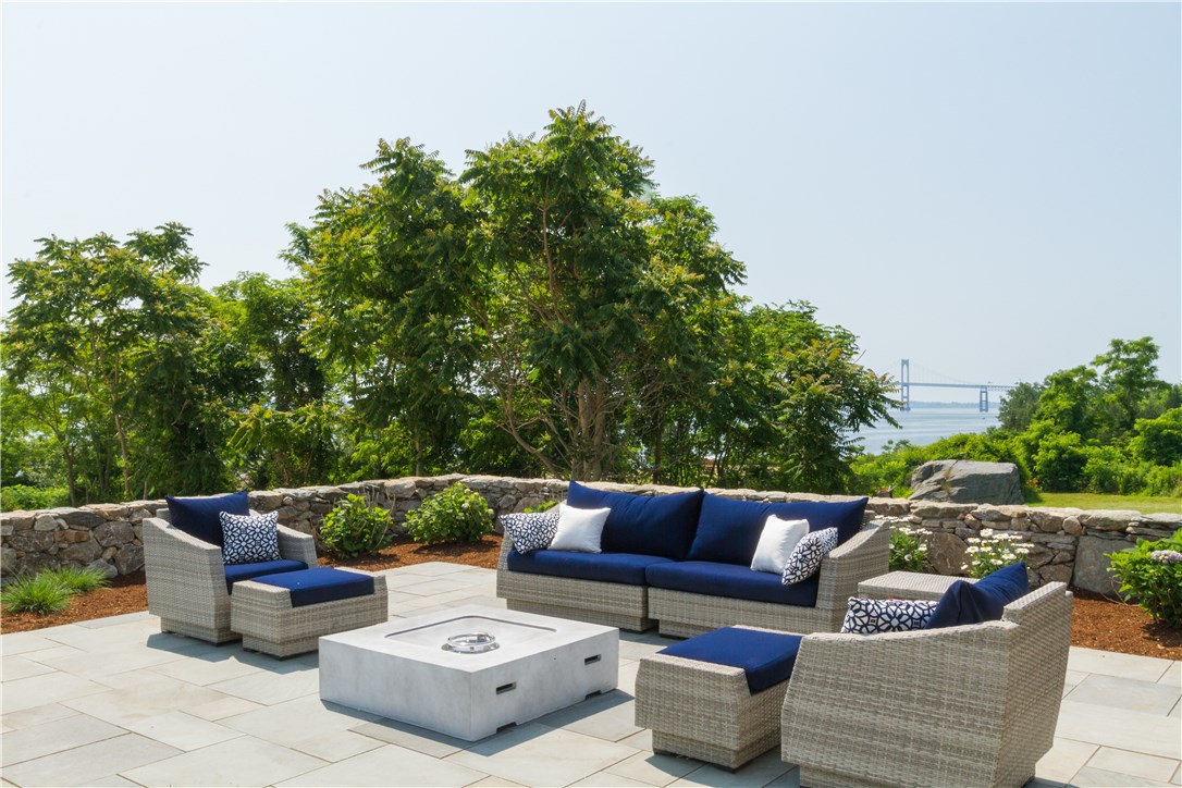 238 East Shore Road Jamestown, RI 02835 - Photo 13 of 40