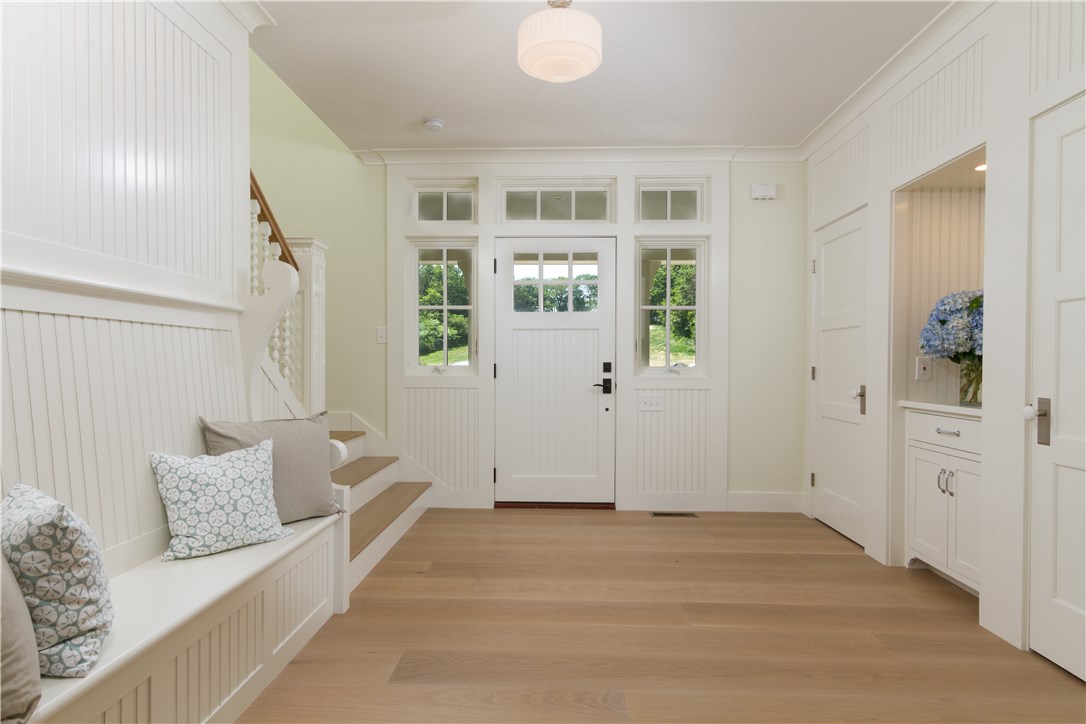 238 East Shore Road Jamestown, RI 02835 - Photo 24 of 40