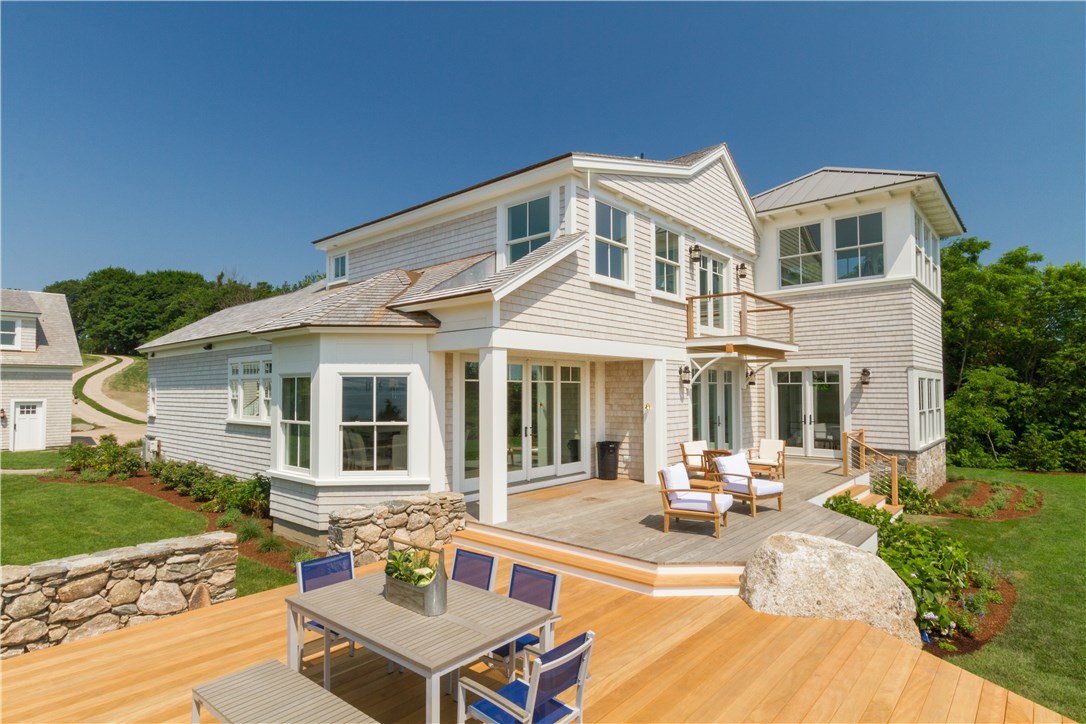 238 East Shore Road Jamestown, RI 02835 - Photo 9 of 40