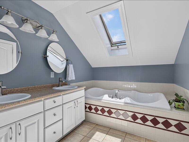 43 Skyline Road Bangor, ME 04401 - Photo 39 of 86 37-43 Skyline Rd-70