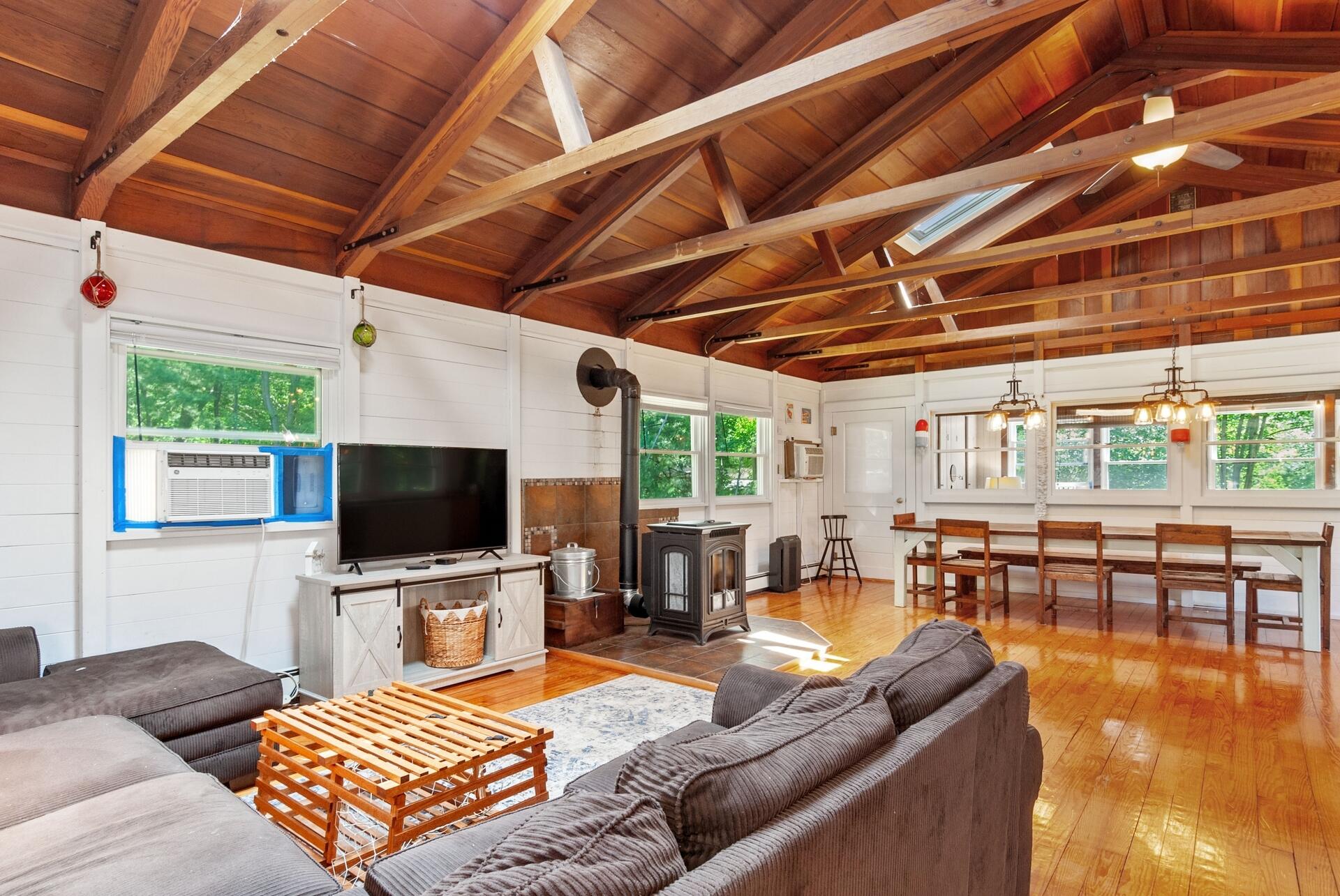 4 Tidal Court Wells, ME 04090 - Photo 3 of 16 Room For Everyone