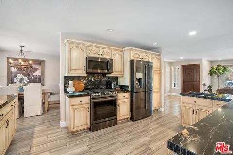 $1,750,000 | 1218 Nonchalant Drive, Simi Valley, CA 93065