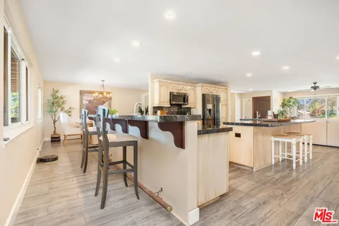 $1,750,000 | 1218 Nonchalant Drive, Simi Valley, CA 93065