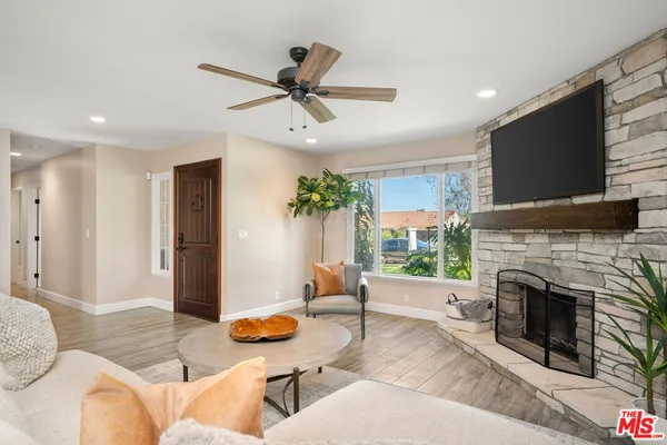 $1,850,000 | 1218 Nonchalant Drive, Simi Valley, CA 93065