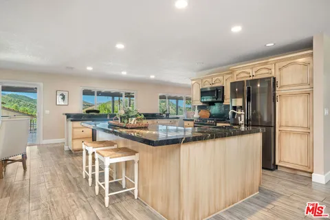 $1,750,000 | 1218 Nonchalant Drive, Simi Valley, CA 93065