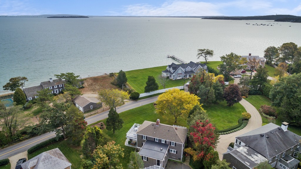 282 King Caesar Road Duxbury, MA 02332 - Photo 2 of 30 an aerial view of a house with a yard