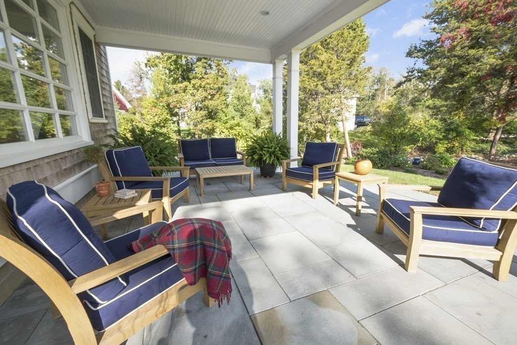 282 King Caesar Road Duxbury, MA 02332 - Photo 10 of 30 a building outdoor space with patio furniture
