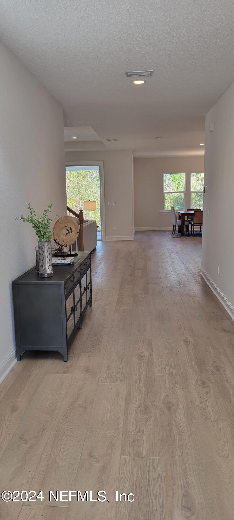 307 Ranch Land Circle St. Johns, FL 32259 - Photo 5 of 95 Foyer