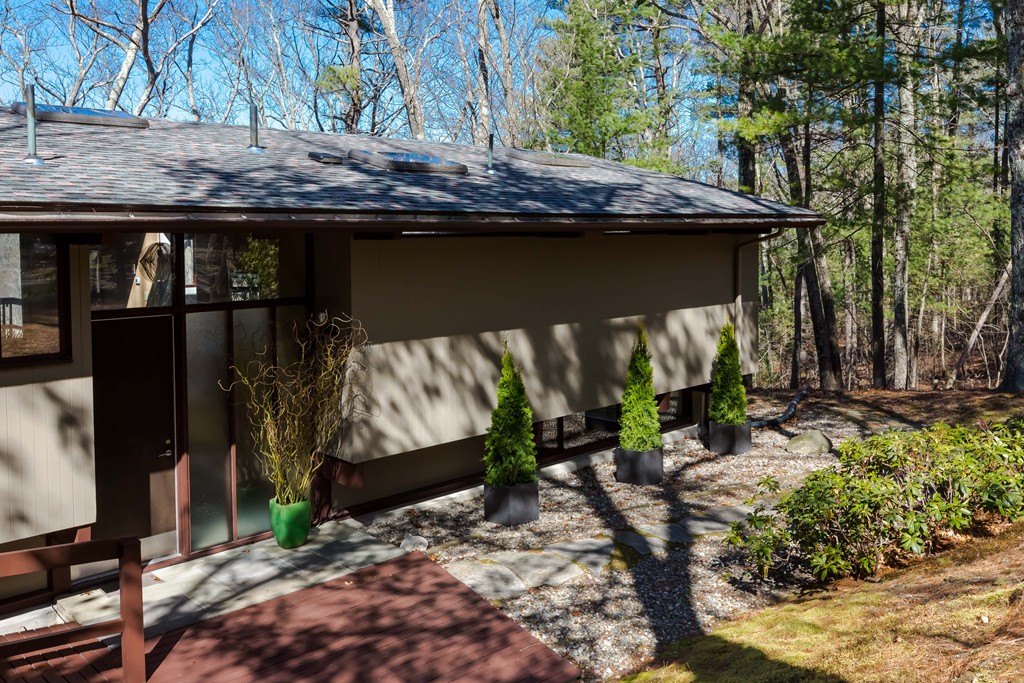 30 Hampshire Road Wayland, MA 01778 - Photo 22 of 23