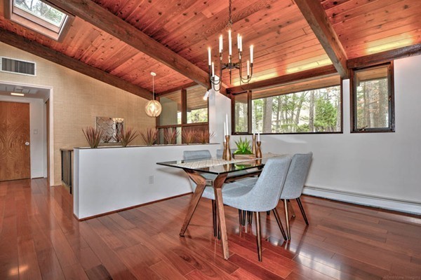 30 Hampshire Road Wayland, MA 01778 - Photo 4 of 23