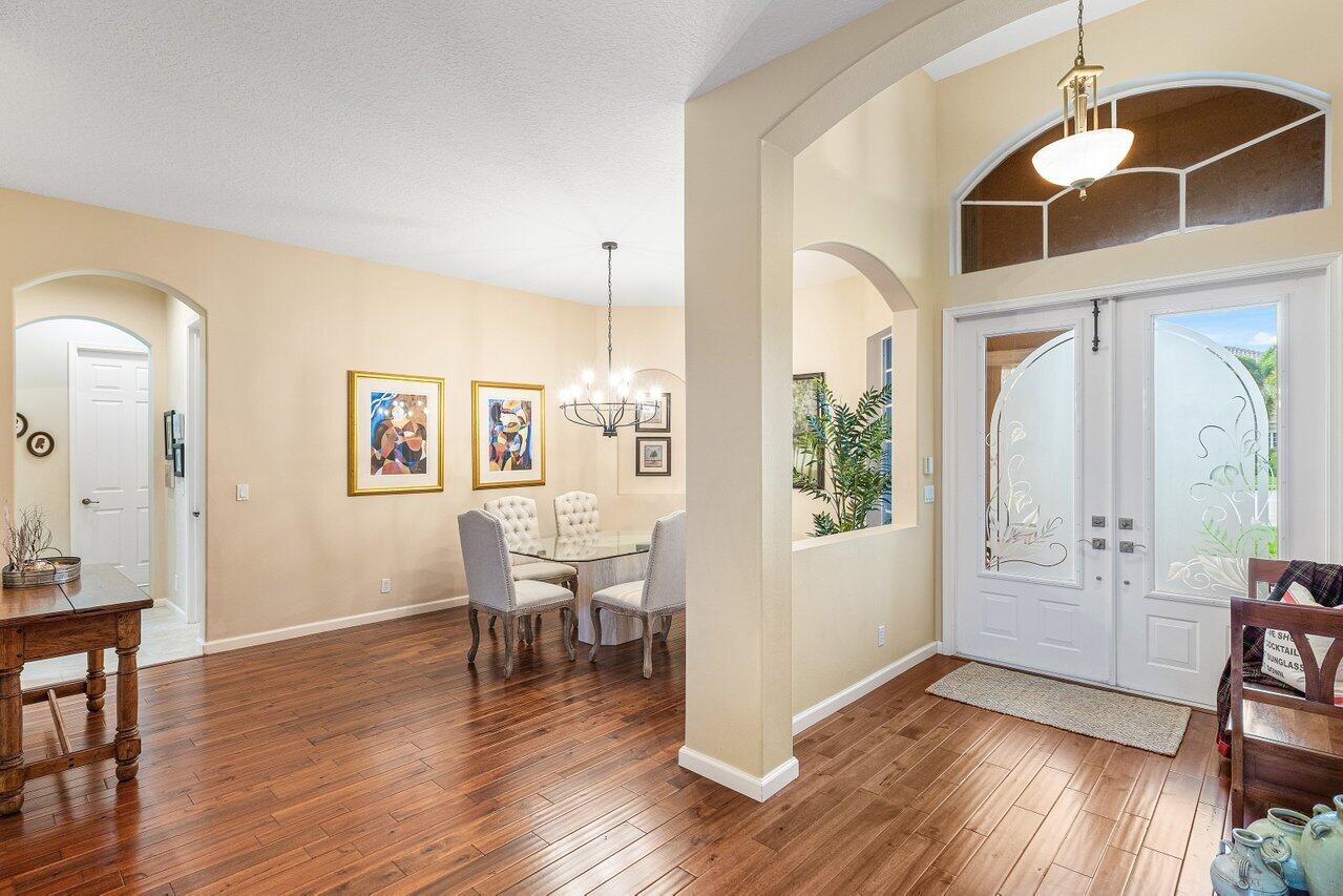 11082 Silver Ridge Street Wellington, FL 33449 - Photo 2 of 38 005-11082SilverRidgeStreet-Wellington-FL