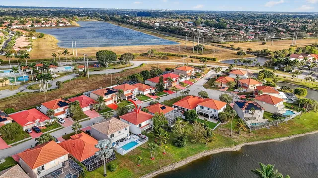 $4,650 | 18271 Coral Isles Drive, Boca Raton, FL 33498