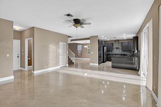 $4,650 | 18271 Coral Isles Drive, Boca Raton, FL 33498