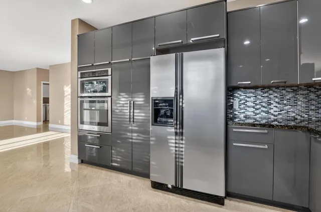 $4,650 | 18271 Coral Isles Drive, Boca Raton, FL 33498