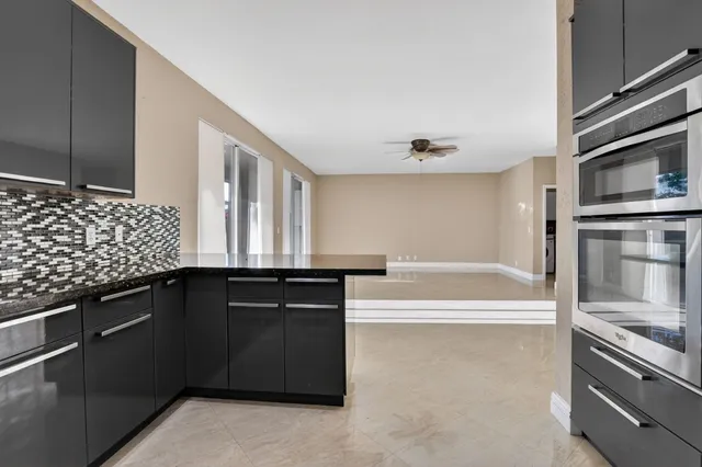 $4,650 | 18271 Coral Isles Drive, Boca Raton, FL 33498