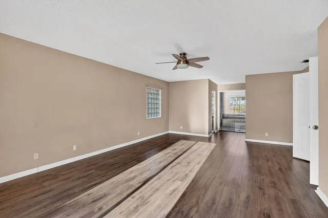 $4,650 | 18271 Coral Isles Drive, Boca Raton, FL 33498