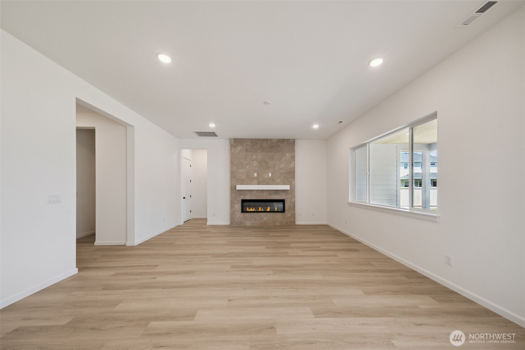 936 Lucas Avenue, Unit 20 Buckley, WA 98321 - Photo 12 of 32