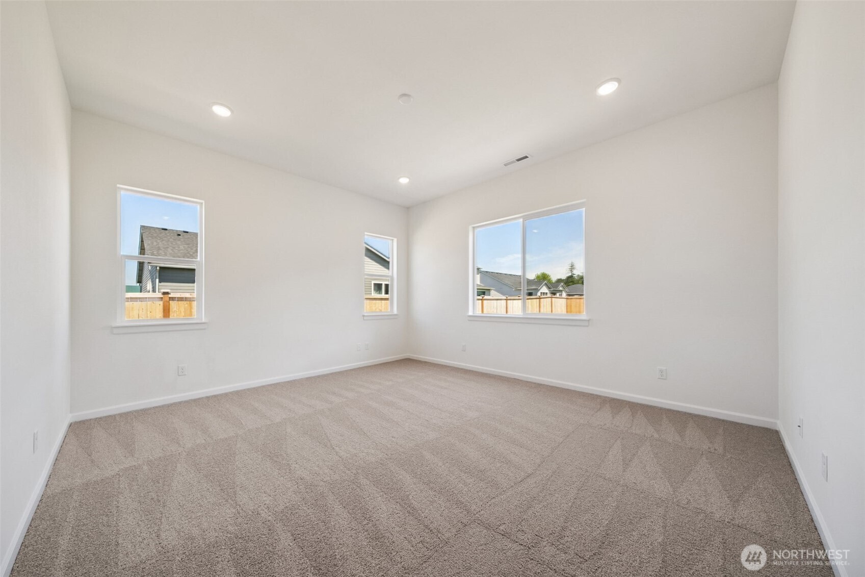 936 Lucas Avenue, Unit 20 Buckley, WA 98321 - Photo 31 of 32