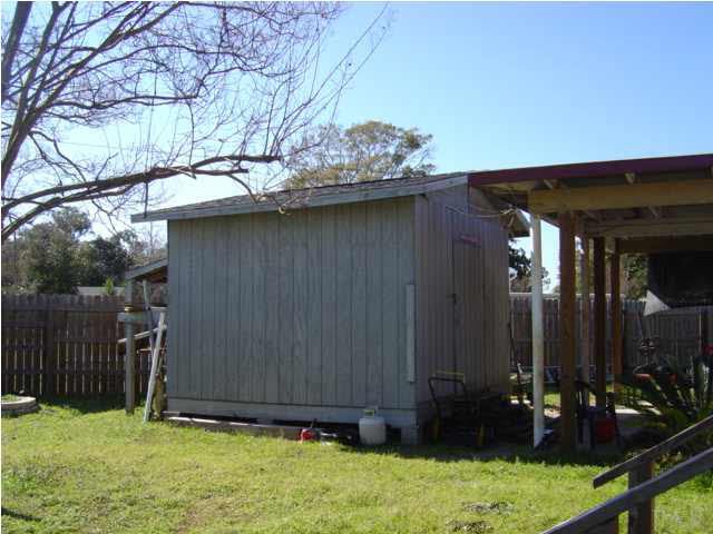 332 Gibbs Road Pensacola, FL 32507 - Photo 3 of 8 Out Building