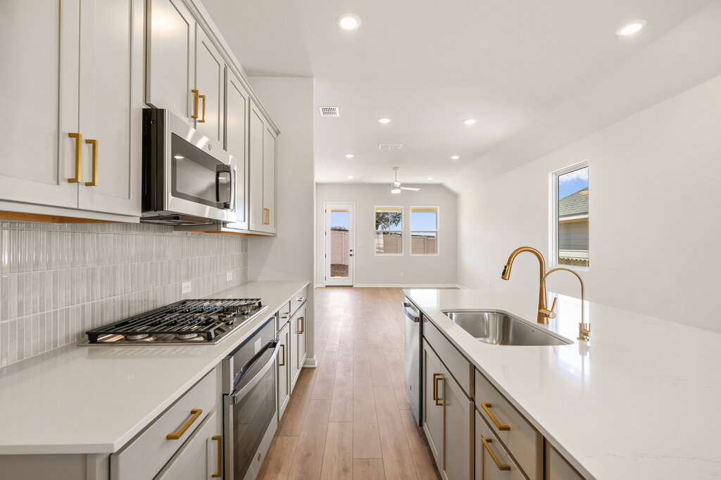 250 Ranier Way Dripping Springs, TX 78620 - Photo 16 of 40