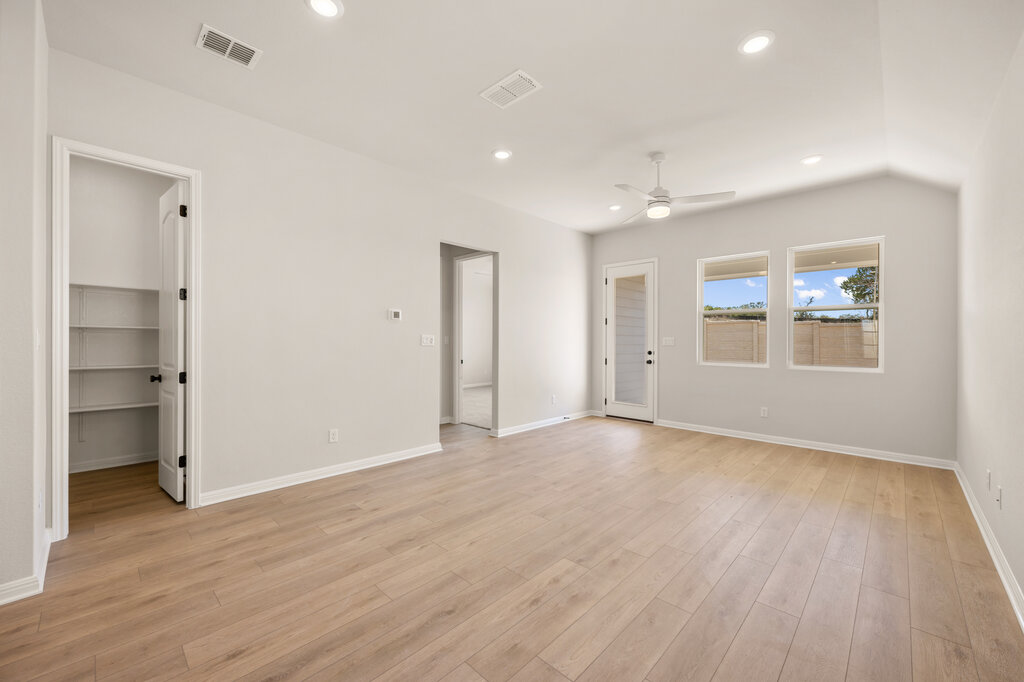 250 Ranier Way Dripping Springs, TX 78620 - Photo 18 of 40