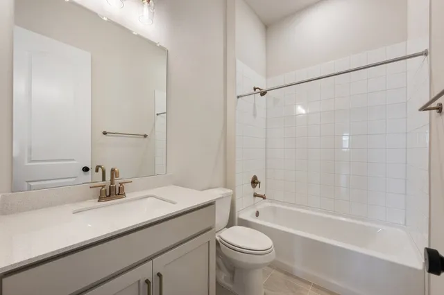 $394,303 | 250 Ranier Way, Dripping Springs, TX 78620