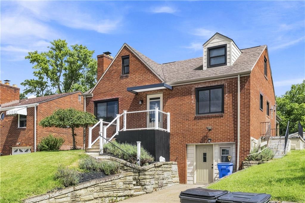 2025 Borland Road Pittsburgh, PA 15243 - Photo 2 of 30 Gallery Image 2