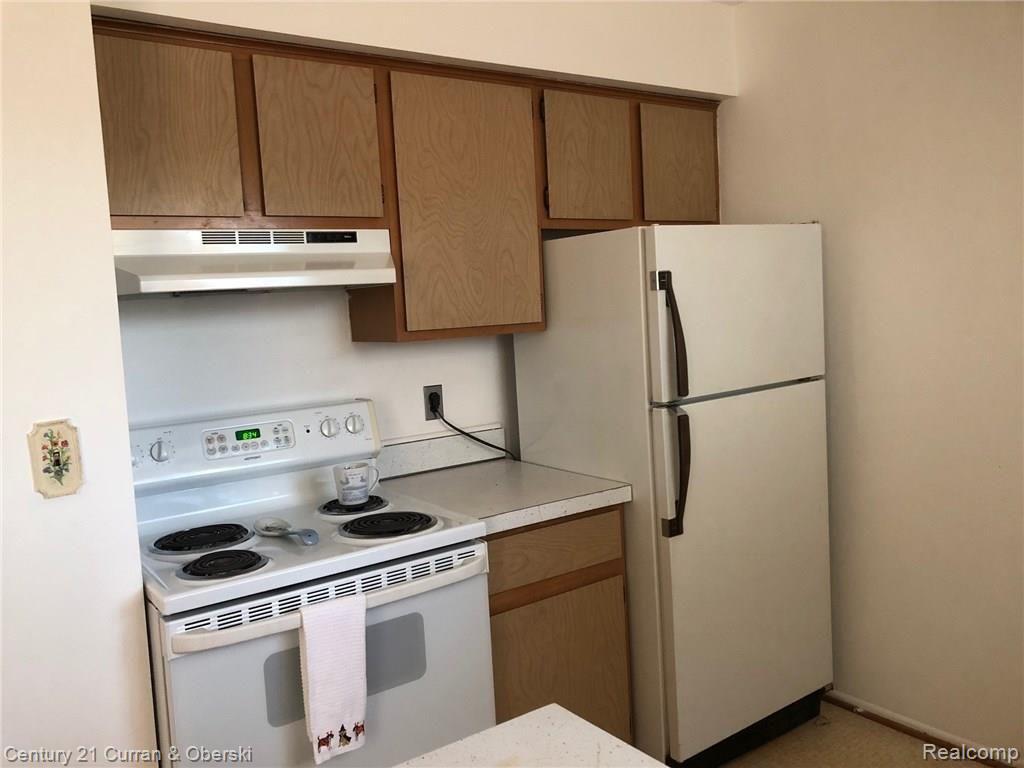 29289 Hayes Road Warren, MI 48088 - Photo 10 of 23
