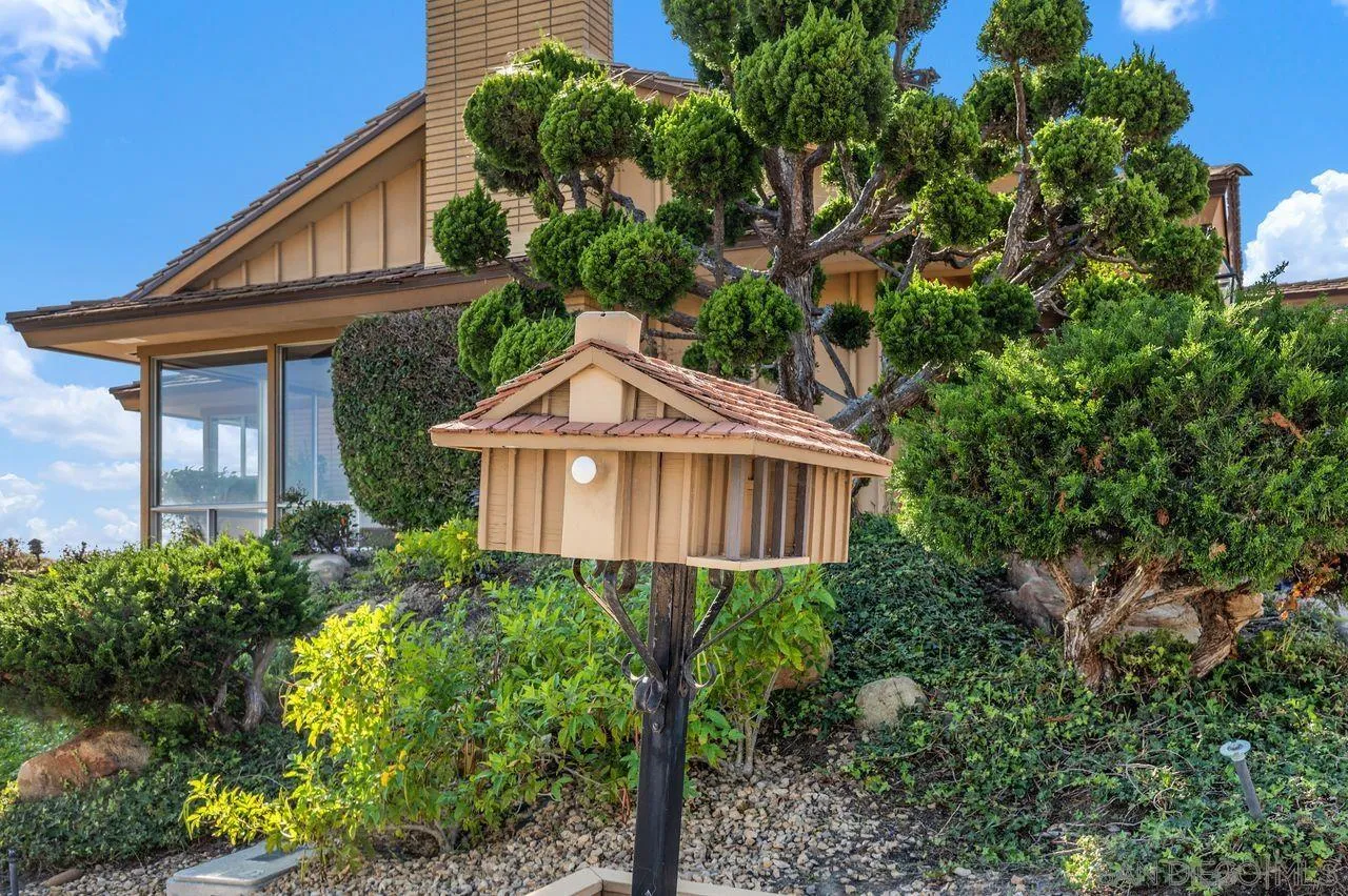 5504 Rutgers Road La Jolla, CA 92037 - Photo 8 of 53 Gallery Image 8