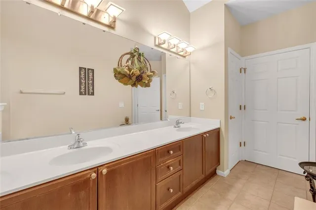 $335,000 | 3235 Abbott Drive Southwest, Unit 7, Powder Springs, GA 30127