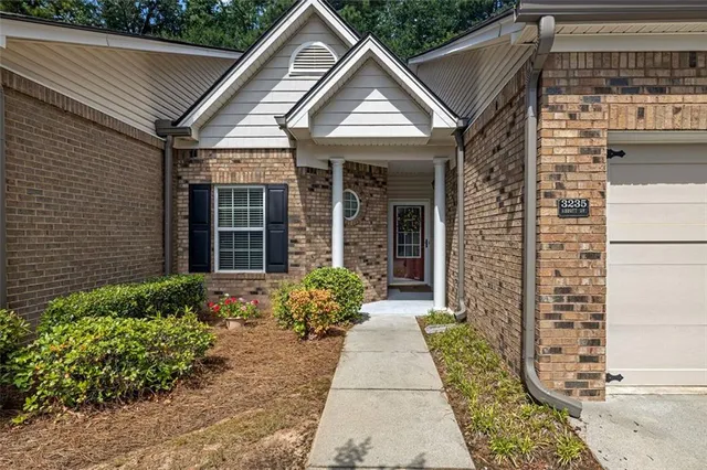 $335,000 | 3235 Abbott Drive Southwest, Unit 7, Powder Springs, GA 30127