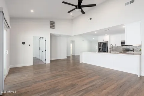 $695,000 | 1411 East Dava Drive, Tempe, AZ 85283