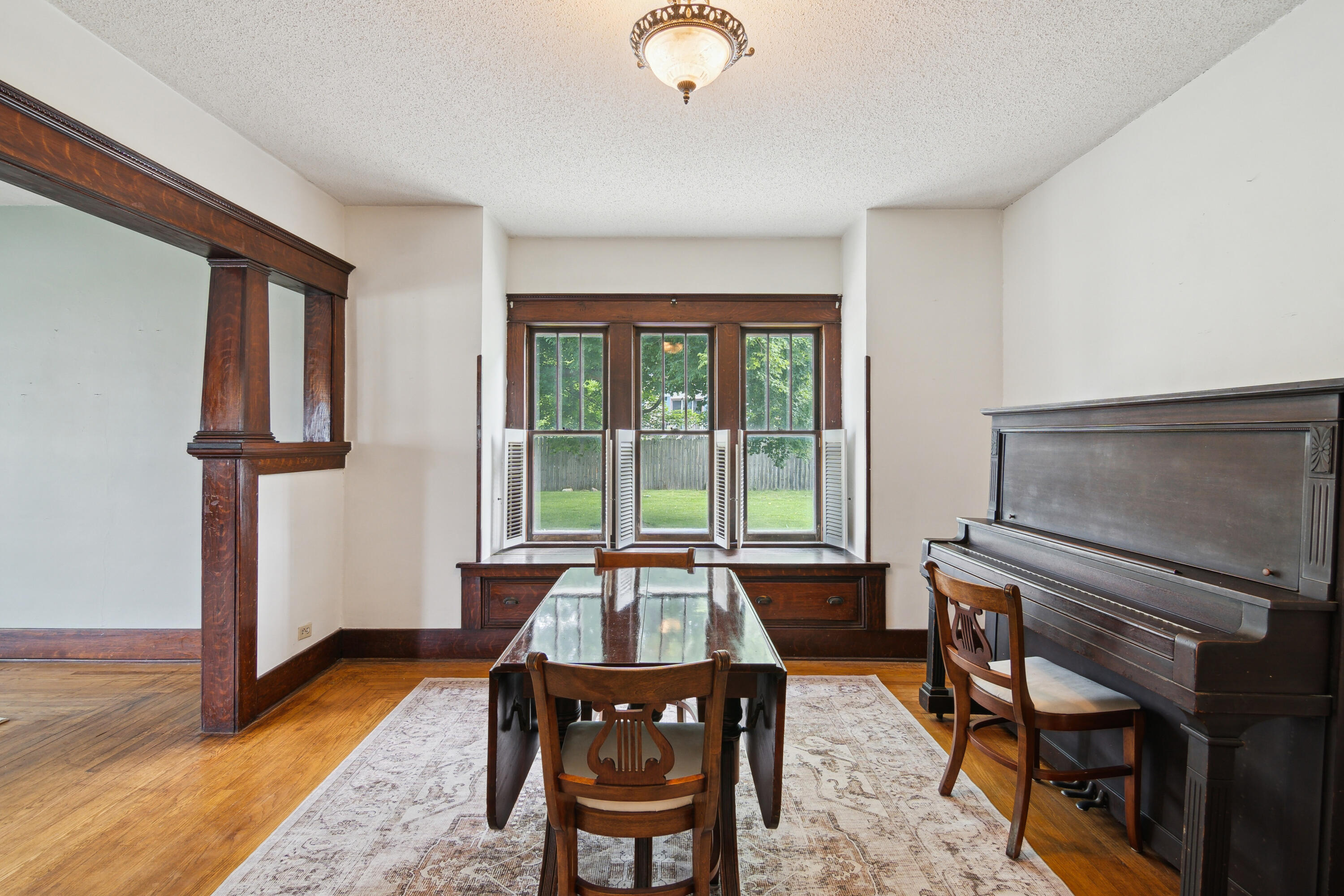 115 East Street Reading, MI 49274 - Photo 19 of 49 19-115-East-St-Reading-MI-49274-WindowSt