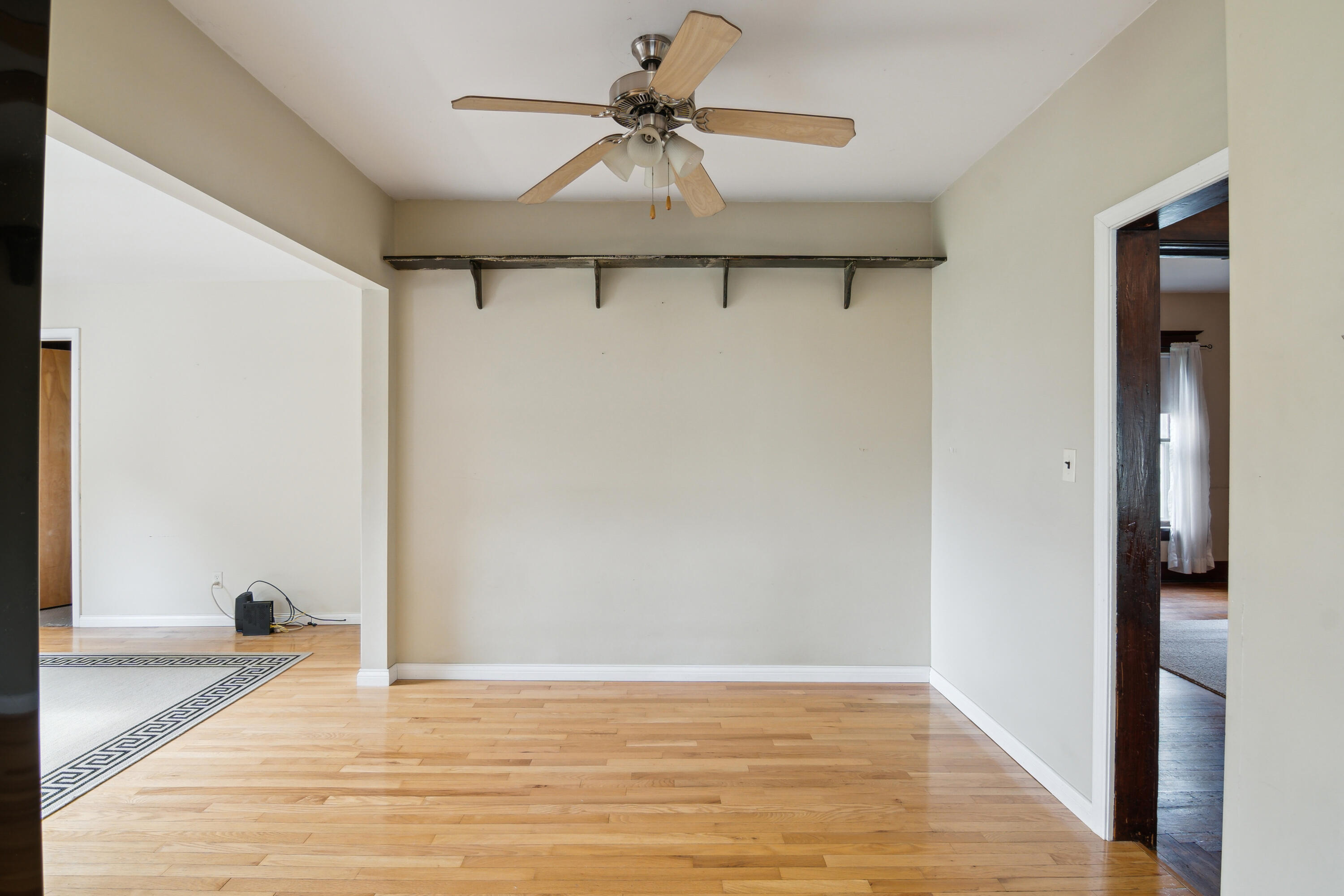 115 East Street Reading, MI 49274 - Photo 22 of 49 22-115-East-St-Reading-MI-49274-WindowSt